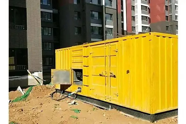 黔东南发电机租赁中燃油压力过低会对发动机的哪些部件造成损坏？